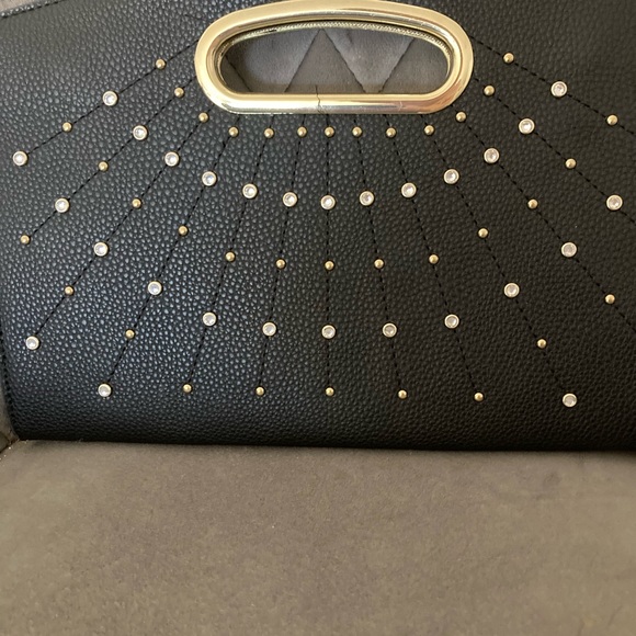 BEADED AND DIAMOND HAND PURSE🖤 - Picture 5 of 6